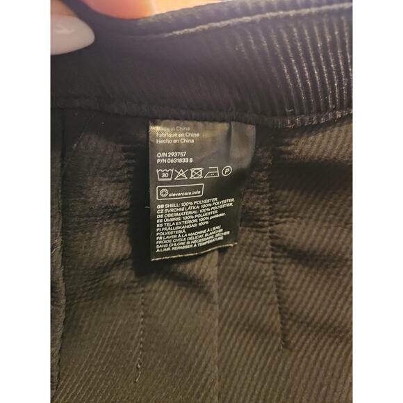 H&M Divided Cheerleader Pleated Black Skirt w/White Stripes Size 8 Womens - Picture 5 of 7